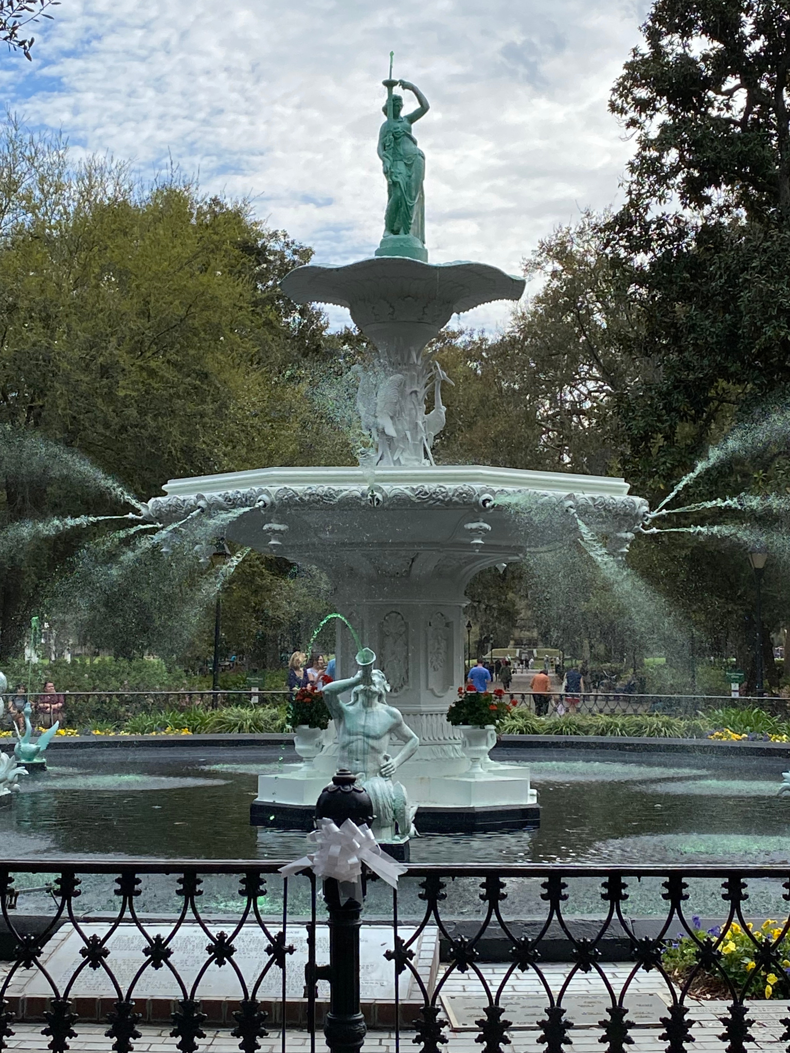 image of a water fountain in Savannah, GA