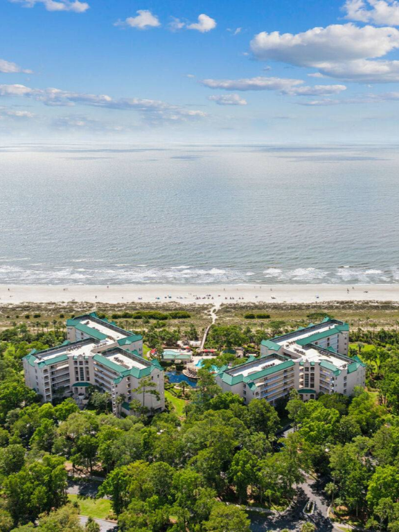 image of an aerial view of beach in hilton head island